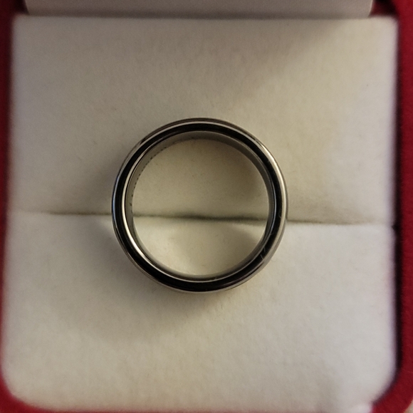 Tungsten Carbide Mother of Pearl and Wood Ring - Picture 6 of 9